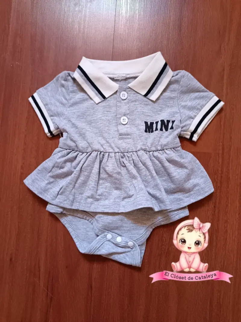 Body bebé gris con falda