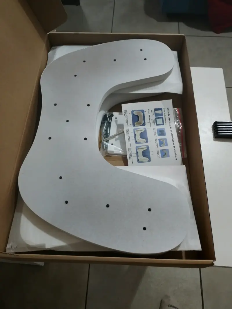 Cojín para brazo con soporte de celular - 2