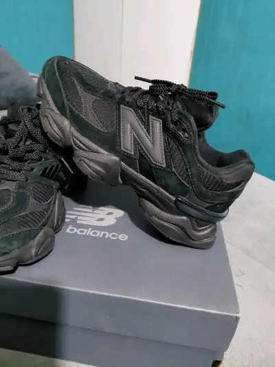 Zapatillas negras New Balance - miniatura 1