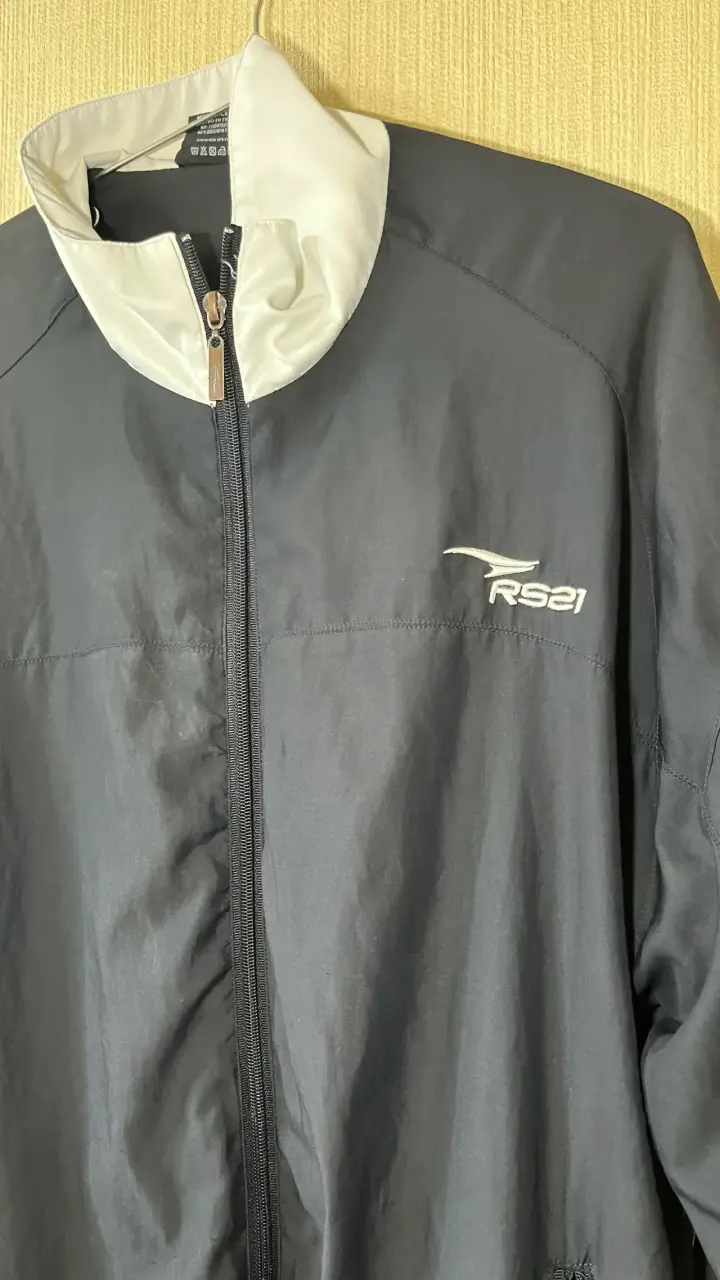 Chaqueta negra RS21 - 2