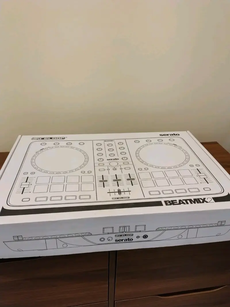Controlador DJ Reloop Beatmix 2 - 1