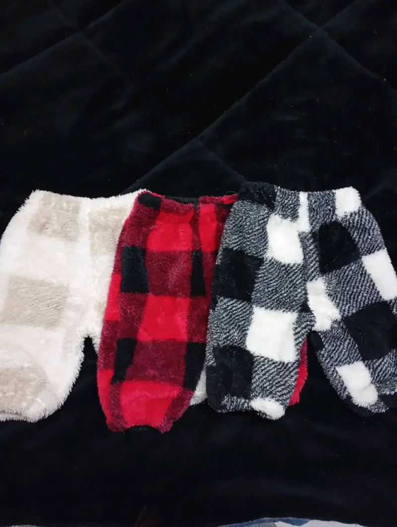 3 Pantalones a cuadros de polar - 1