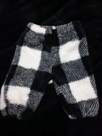 3 Pantalones a cuadros de polar - miniatura 4