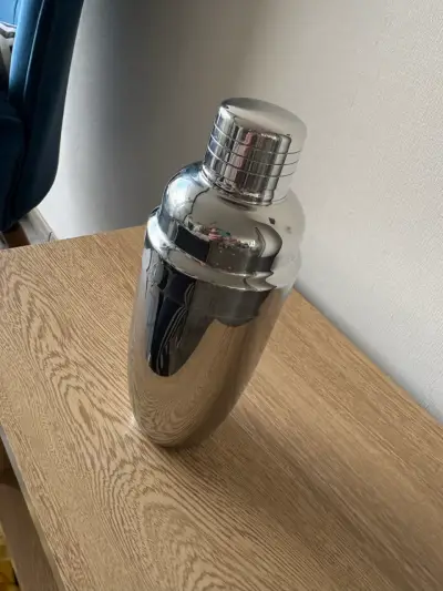 Coctelera de acero inoxidable 0.7L - miniatura 2