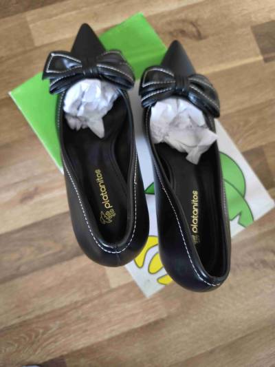 Zapatos negros con lazo Platanitos - miniatura 3