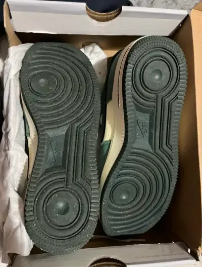Zapatillas Nike Air Force 1 verde - miniatura 2