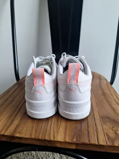 Zapatillas blancas Puma de plataforma - miniatura 3
