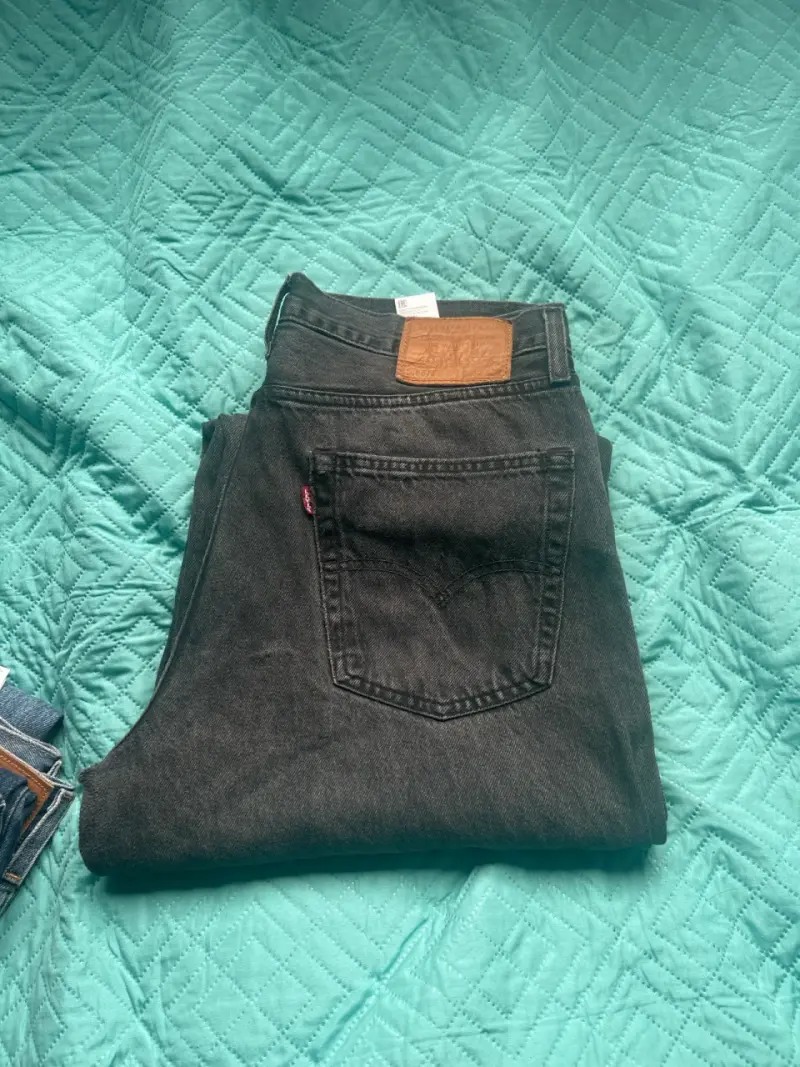 Jeans negros baggy levis - 1
