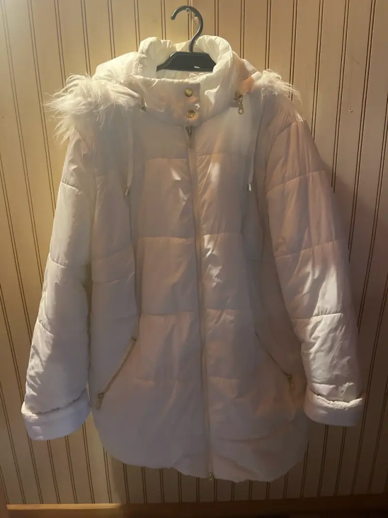 Parka blanco con capucha - 3