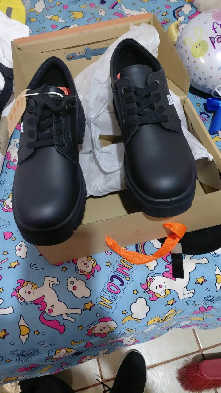 Zapatos negros CKJ nuevos - 2