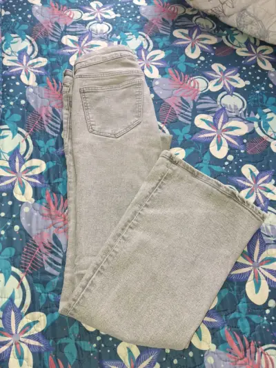 Pantalón acampanado gris claro - miniatura 2