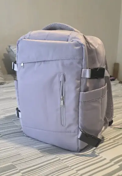 Mochila gris purpuro claro con bolsillos - miniatura 1