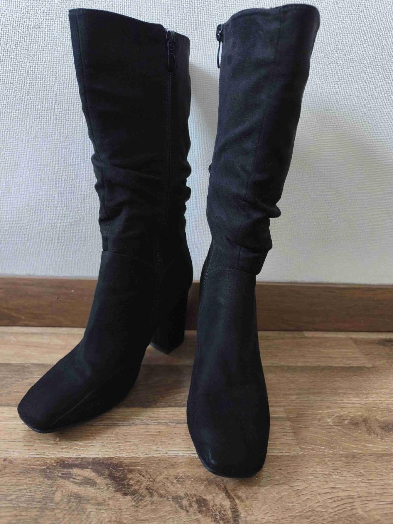 Botas negras de gamuza - 1