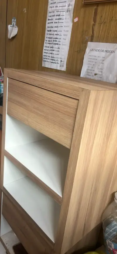 Cómoda de madera moderna - miniatura 2