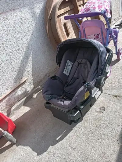 Silla para auto infantil - miniatura 2