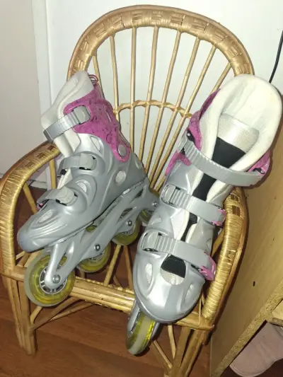 Patines roller gris y rosado - miniatura 3