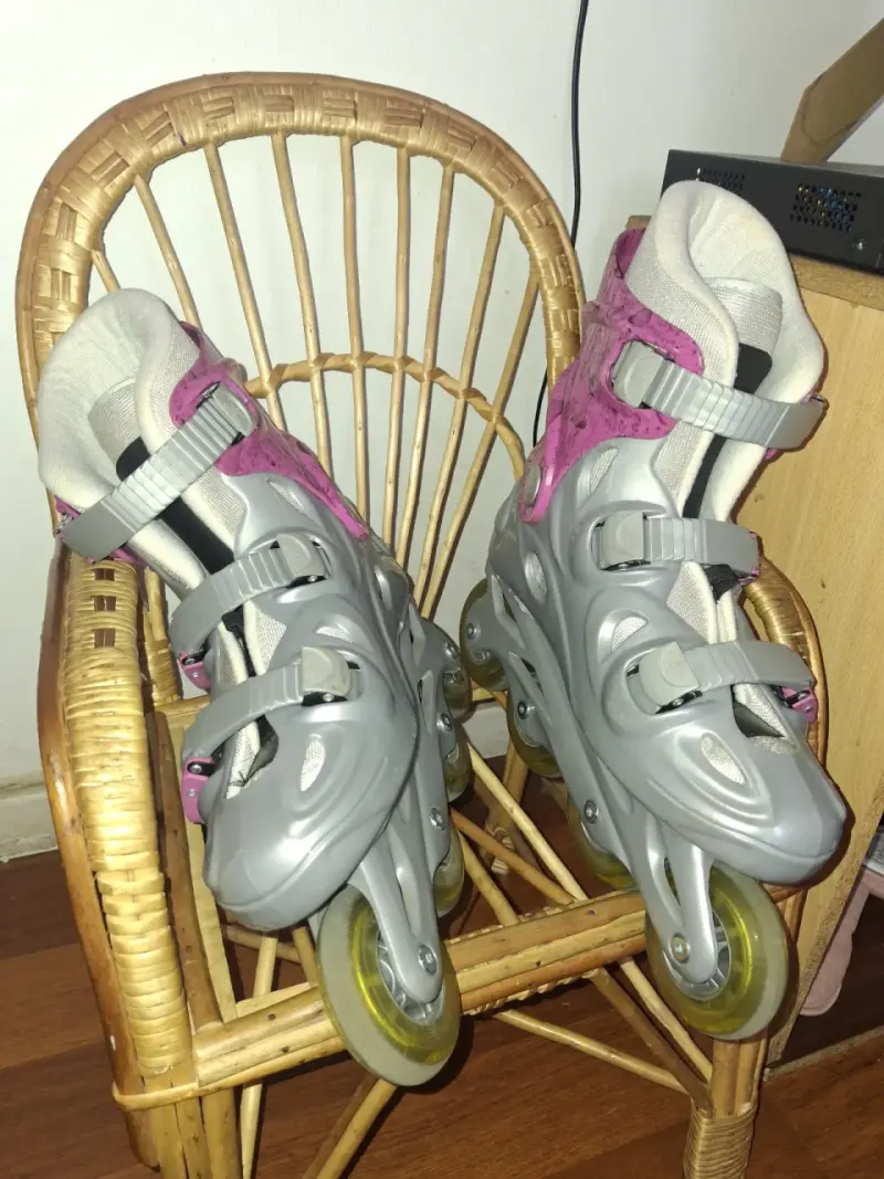 Patines roller gris y rosado - 4