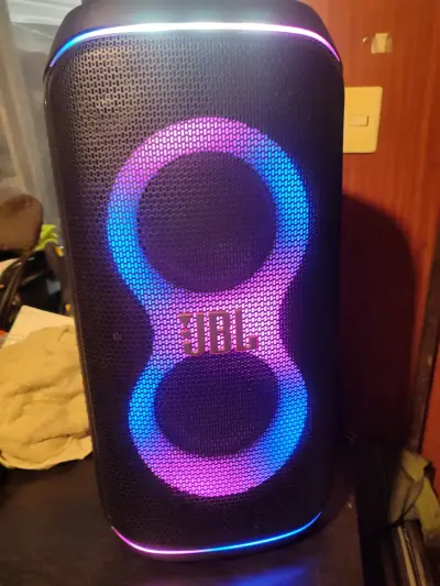 Parlante JBL con luces LED party box - miniatura 1