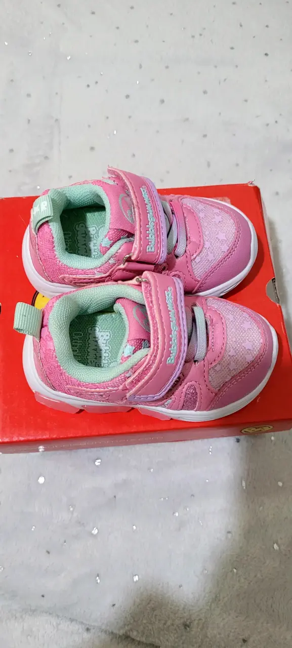 Zapatillas infantiles rosadas - 2