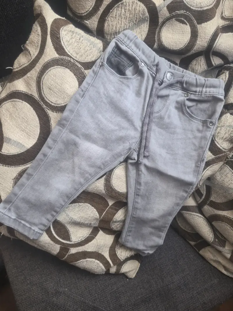 Jeans Black and Blue 12M - 5