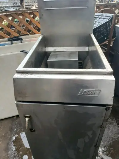 Todo con poco uso Horno cocina plancha freidora - miniatura 4