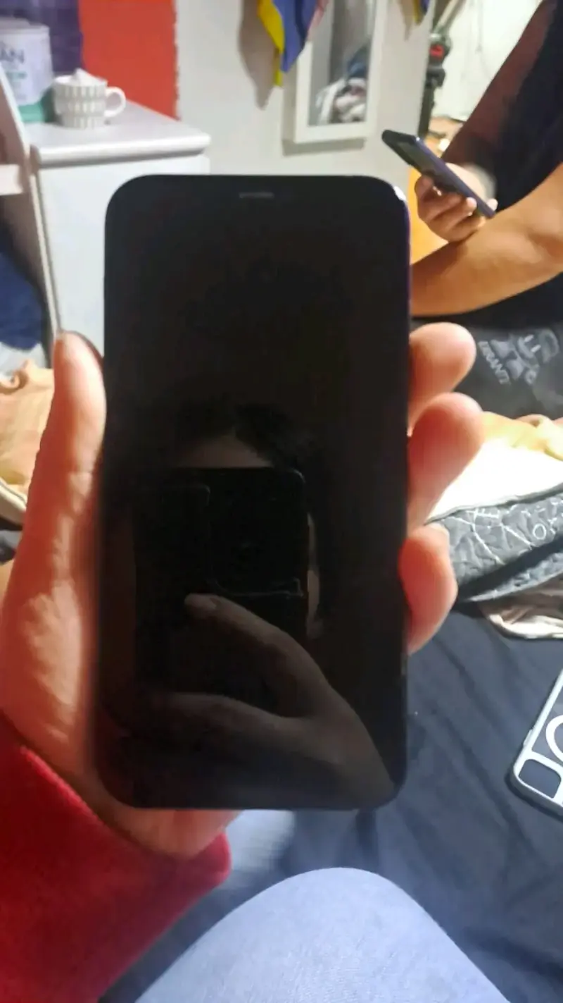 iPhone 12 - 2