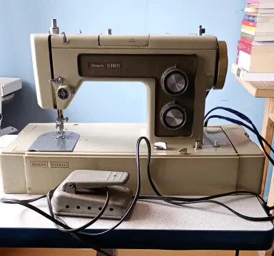 Máquina de coser vintage Kenmore - miniatura 2
