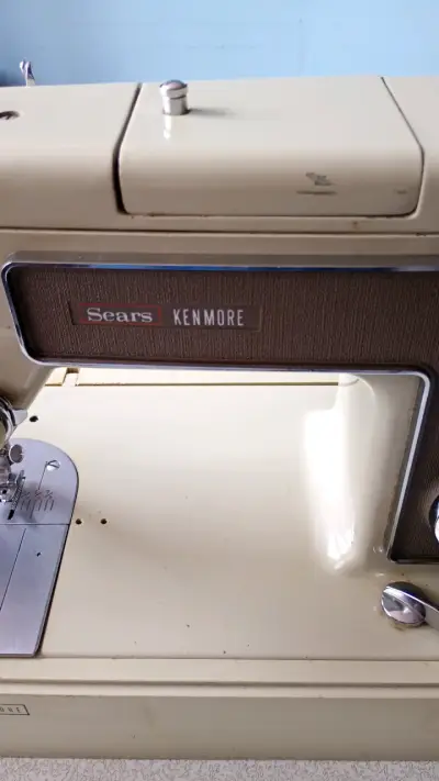 Máquina de coser vintage Kenmore - miniatura 3