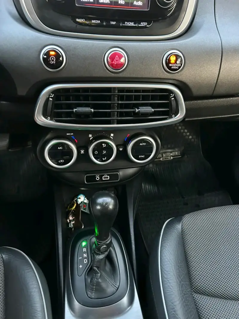 Fiat 500X negro 2016 1.4Turbo - 6