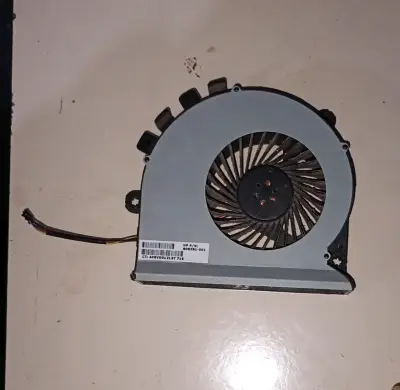 Ventilador de repuesto para laptop - miniatura 1