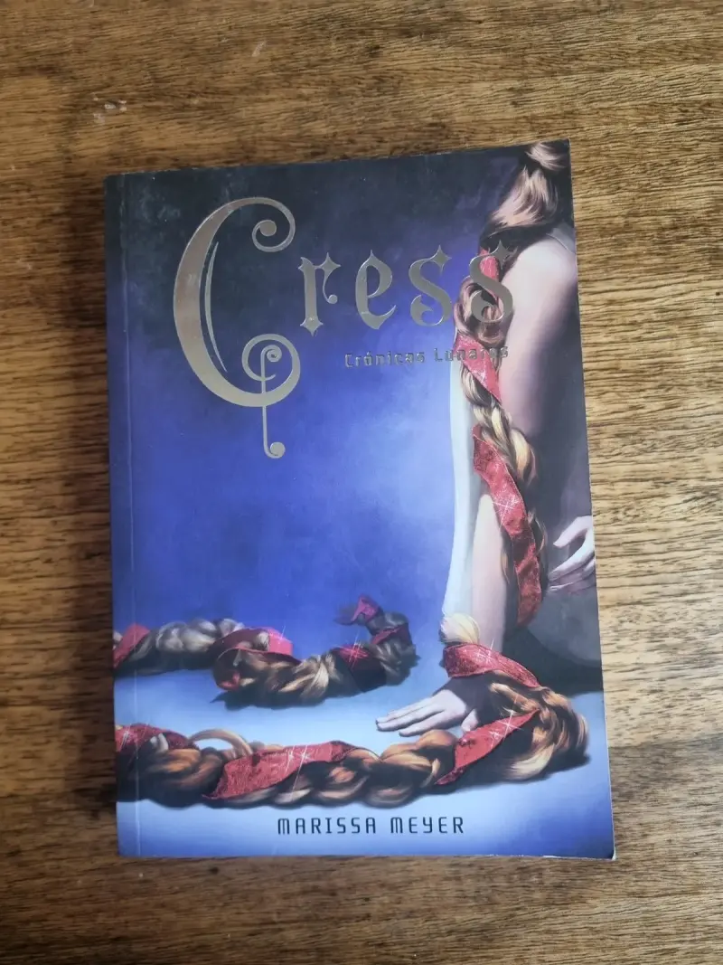 Libro Cress de Marissa Meyer