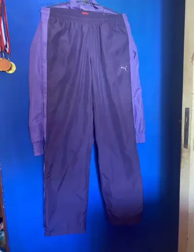 Conjunto deportivo morado Puma - miniatura 1
