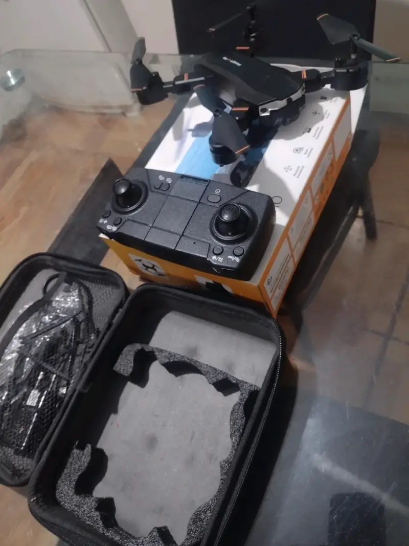 Drone FPV con control remoto - 2