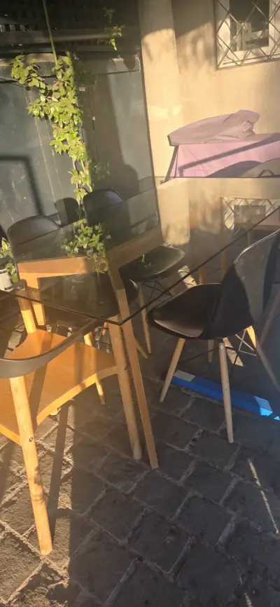Set de comedor vidrio y madera - miniatura 1