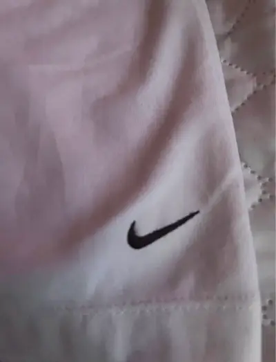 Pantalones deportivos Nike blancos - miniatura 2