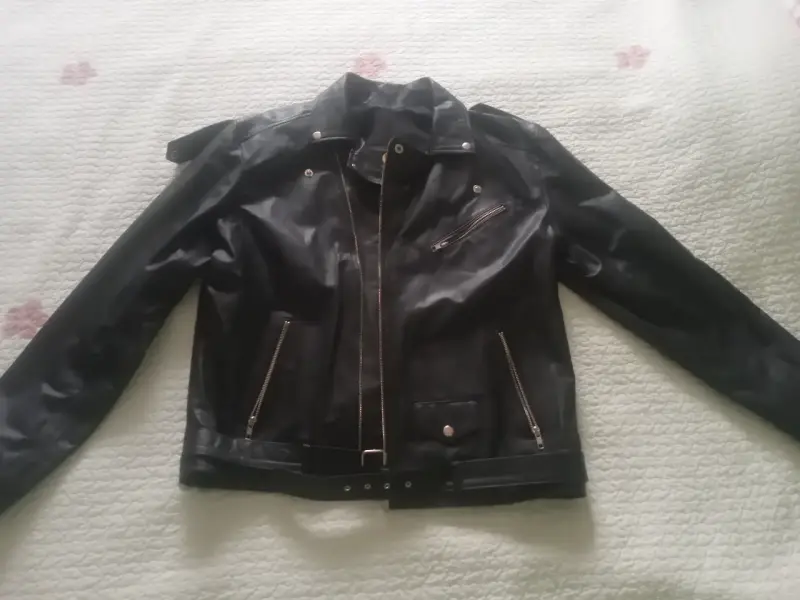 Chaqueta de cuero argentino negra (Preta) - 1