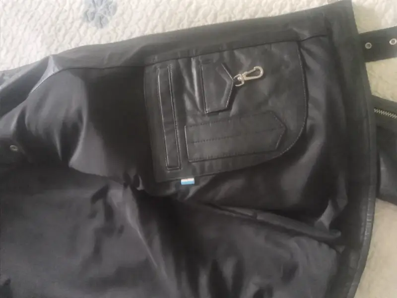 Chaqueta de cuero argentino negra (Preta) - 3