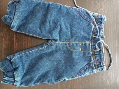 Ropa de bebé en buen estado - miniatura 6