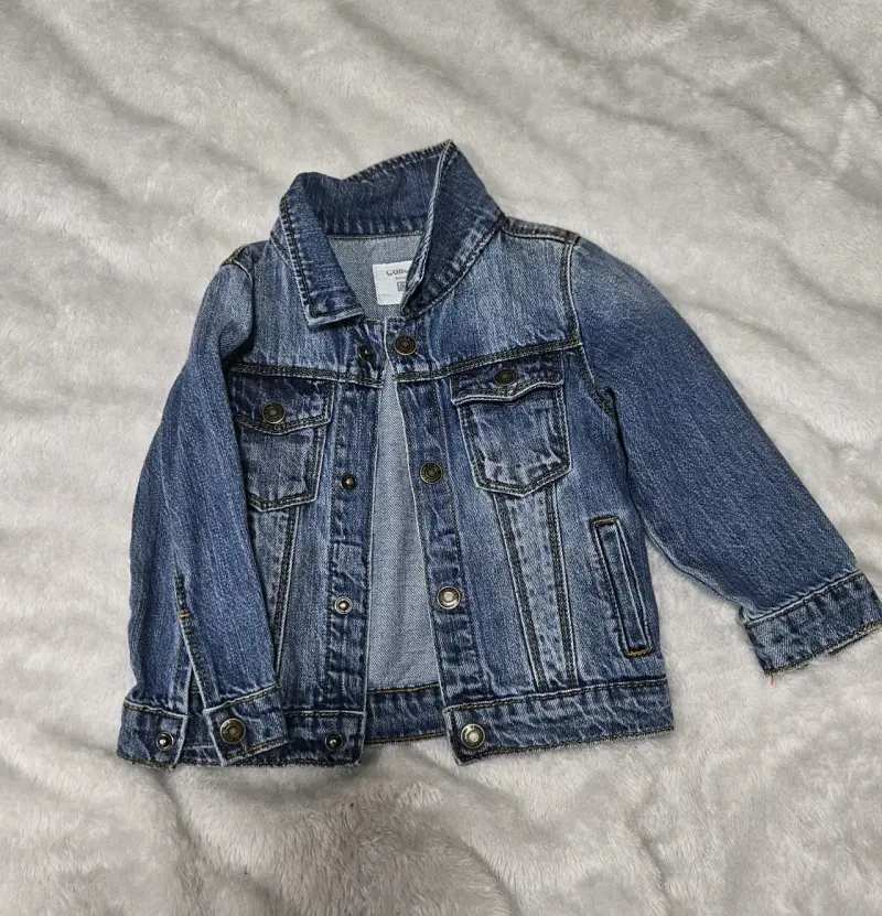 Chaquetas,sudaderas y chalecos