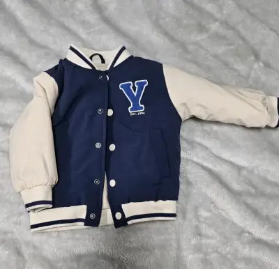 Chaquetas,sudaderas y chalecos - miniatura 4