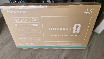 Televisor Hisense QLED 43 pulgadas - miniatura 1