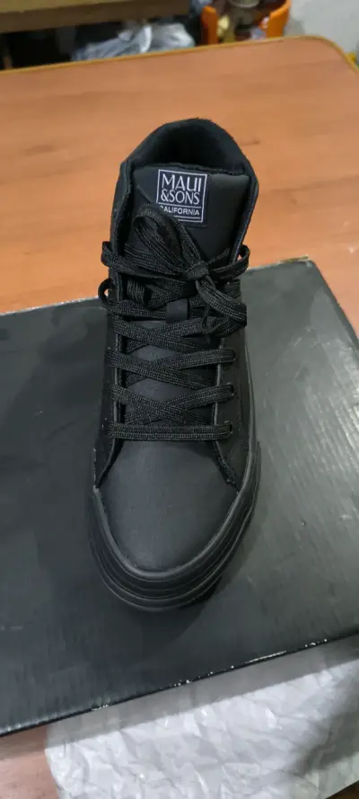 Zapatillas negras altas - miniatura 2