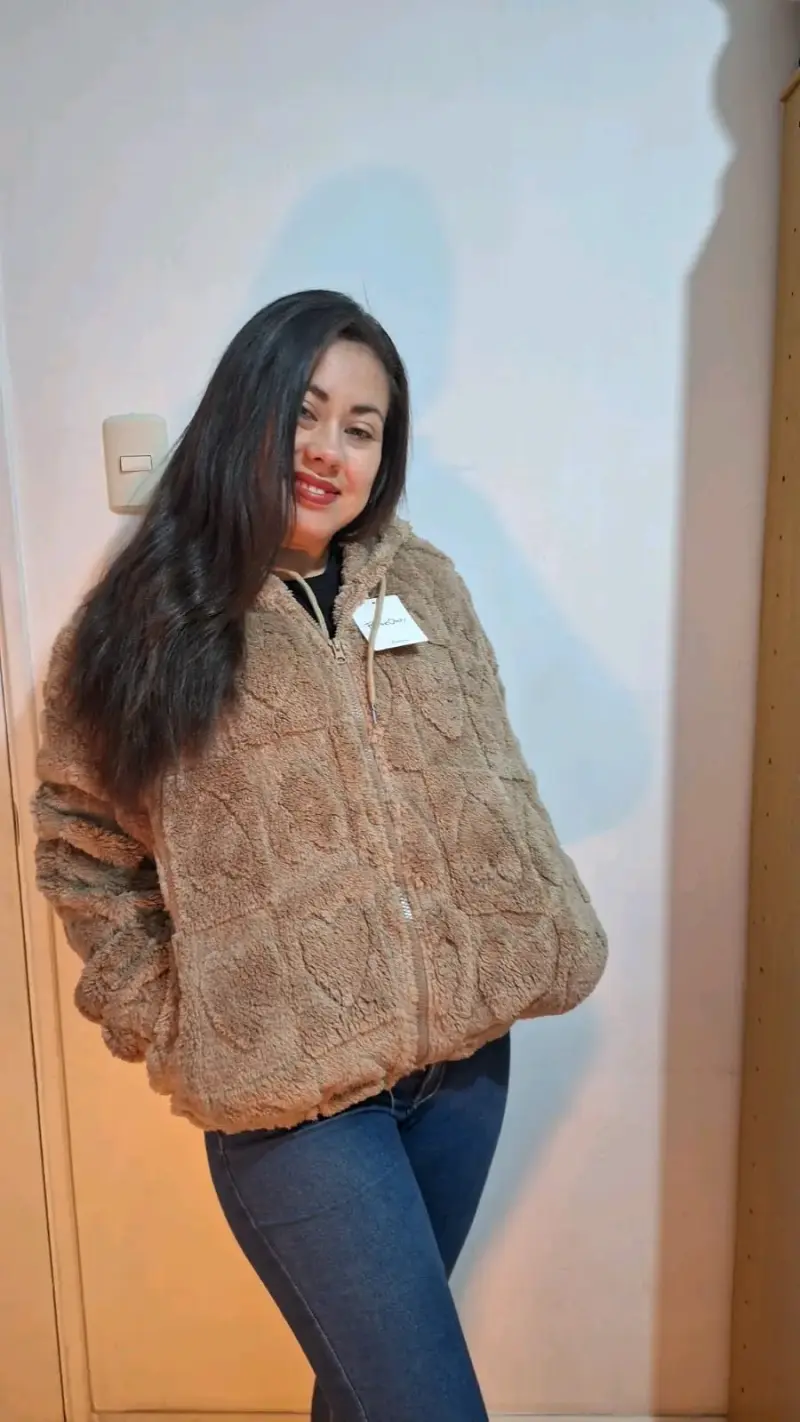 Abrigo Teddy color beige - 2