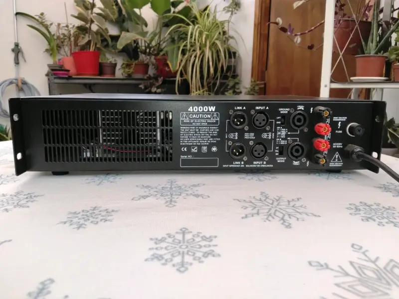 Amplificador de audio 4000W - 1