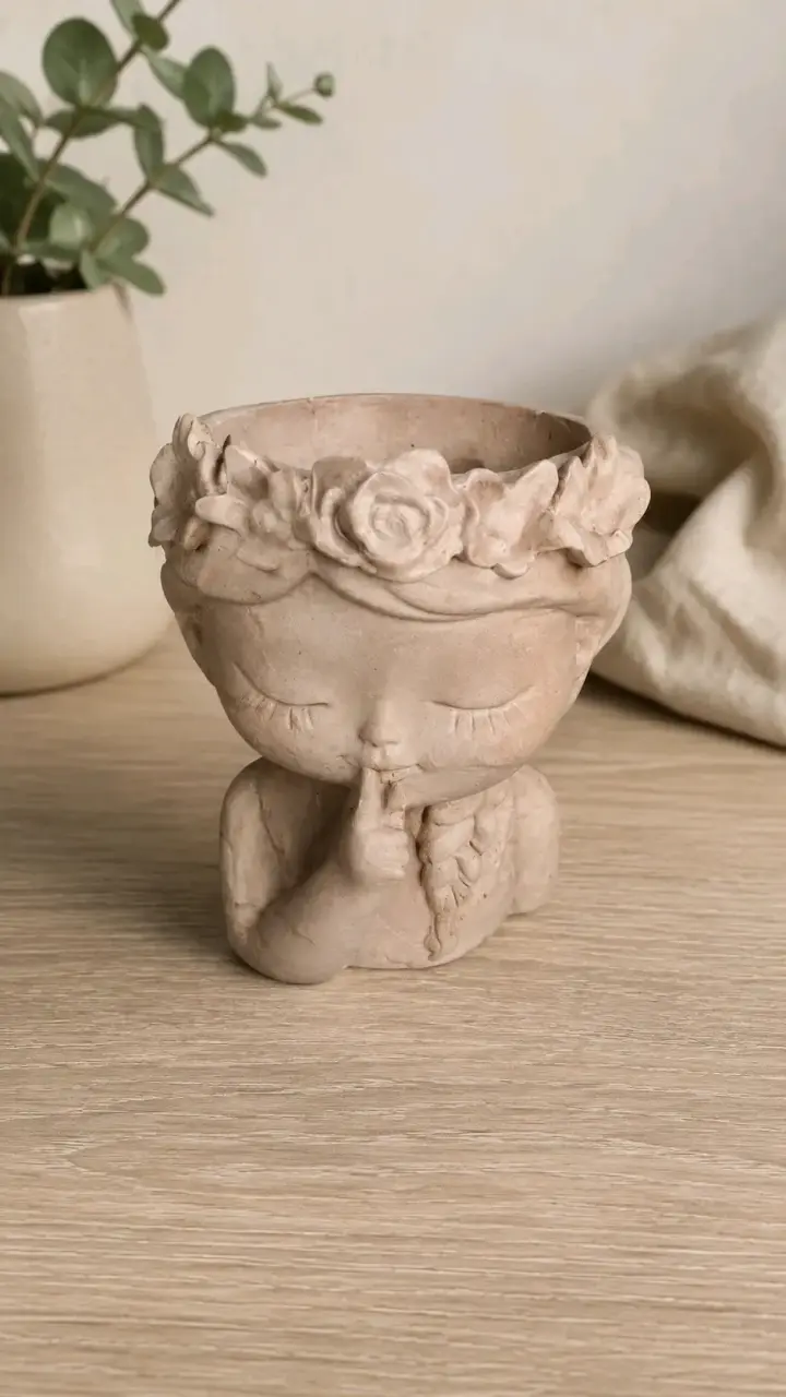 Set decorativo de cerámica blanca - 5