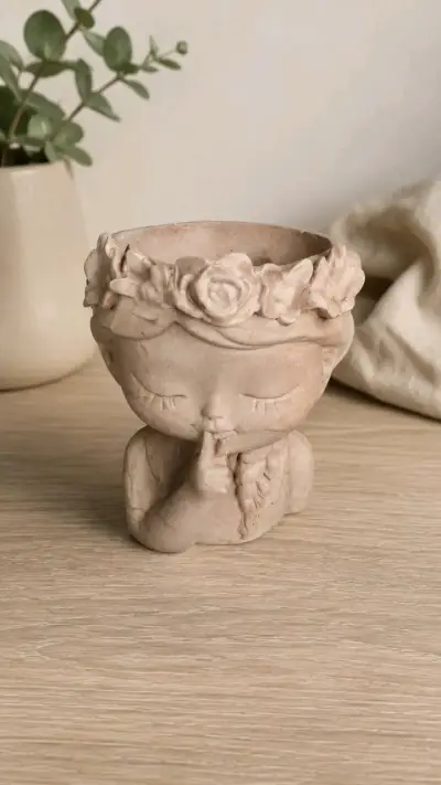 Set decorativo de cerámica blanca - miniatura 5