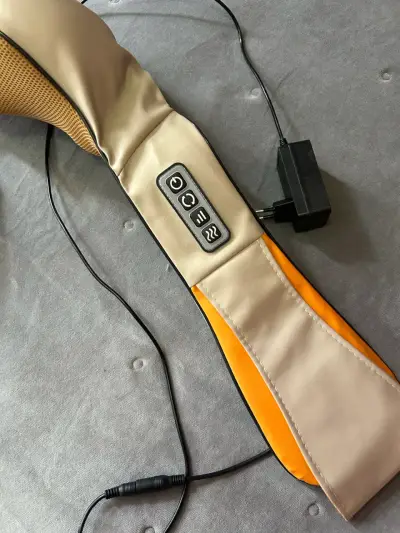 Masajeador de cuello eléctrico - miniatura 1