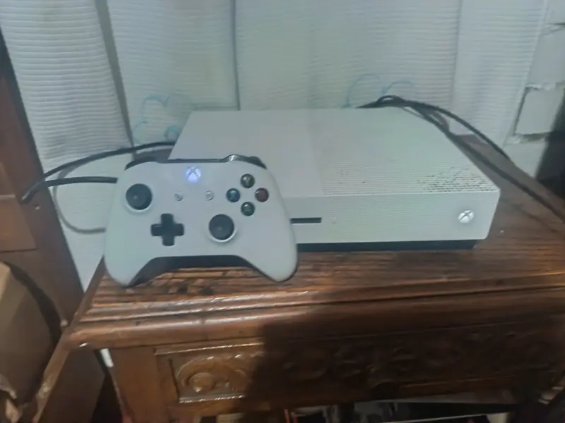 Consola Xbox One S con control (Drift) - 1