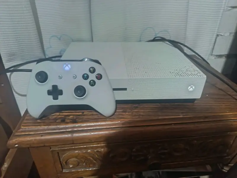 Consola Xbox One S con control (Drift) - 2