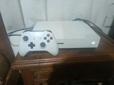 Consola Xbox One S con control (Drift) - miniatura 4